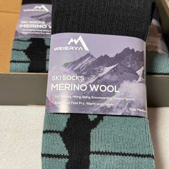 WEIERYA Unisex Ski Socks (3 Pairs) Size Med Merino Wool Blend/ Over the Calf - Picture 1 of 7